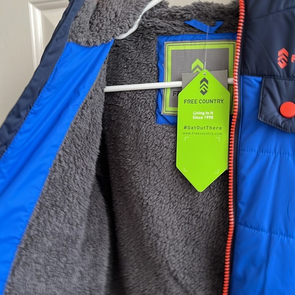 Free Country boys warm coat size medium, 10/12. New with tags. - Picture 2 of 6